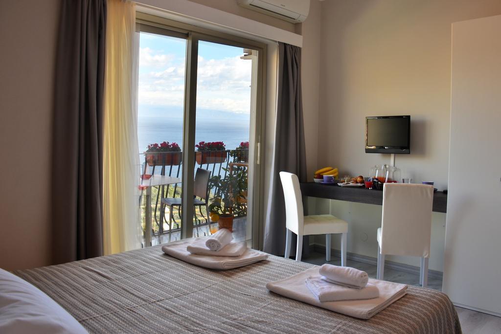 Athena Charming Rooms Taormina Zewnętrze zdjęcie